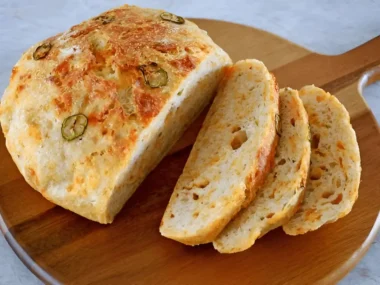 Vegan Jalapeno Cheddar Artisan Bread Recipe